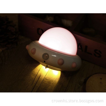 1W 5 LEDs USB Charging White Light Flying Saucer UFO Shaped LED Night Light Motion Sensor Lamp for Kids Nursery Bedroom, DC 5V